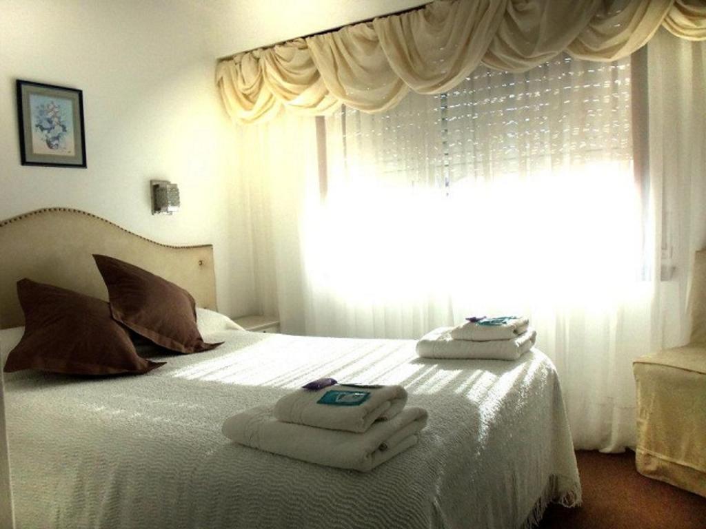Dino'S Hotel Villa Gesell Quarto foto
