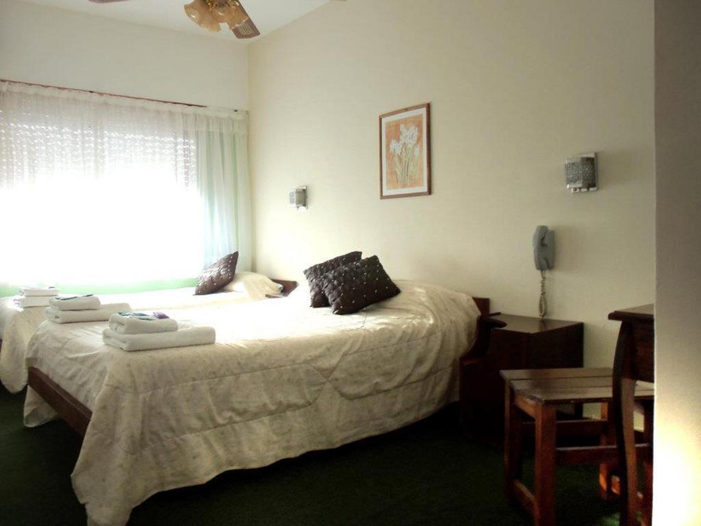 Dino'S Hotel Villa Gesell Quarto foto